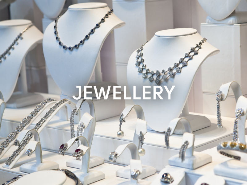 jewellery-prods-roll